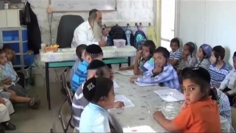 תפילת ילדי תימן בירושלים ת”ת מבשר טוב עם מארי משה גמליאל.