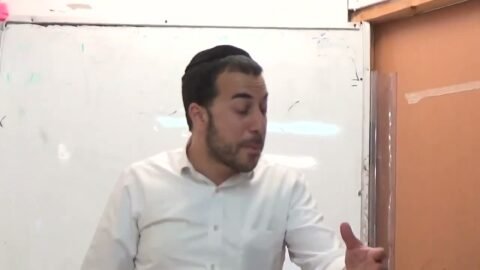 פרשת שמיני וידום אהרן. מארי יגל בת”ת מבשר טוב לילדי תימן בירושלים.
